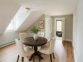 28 Erastus St, Providence, RI