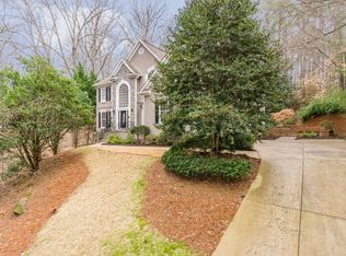 915 N Abbeywood Pl, Roswell, GA 30075