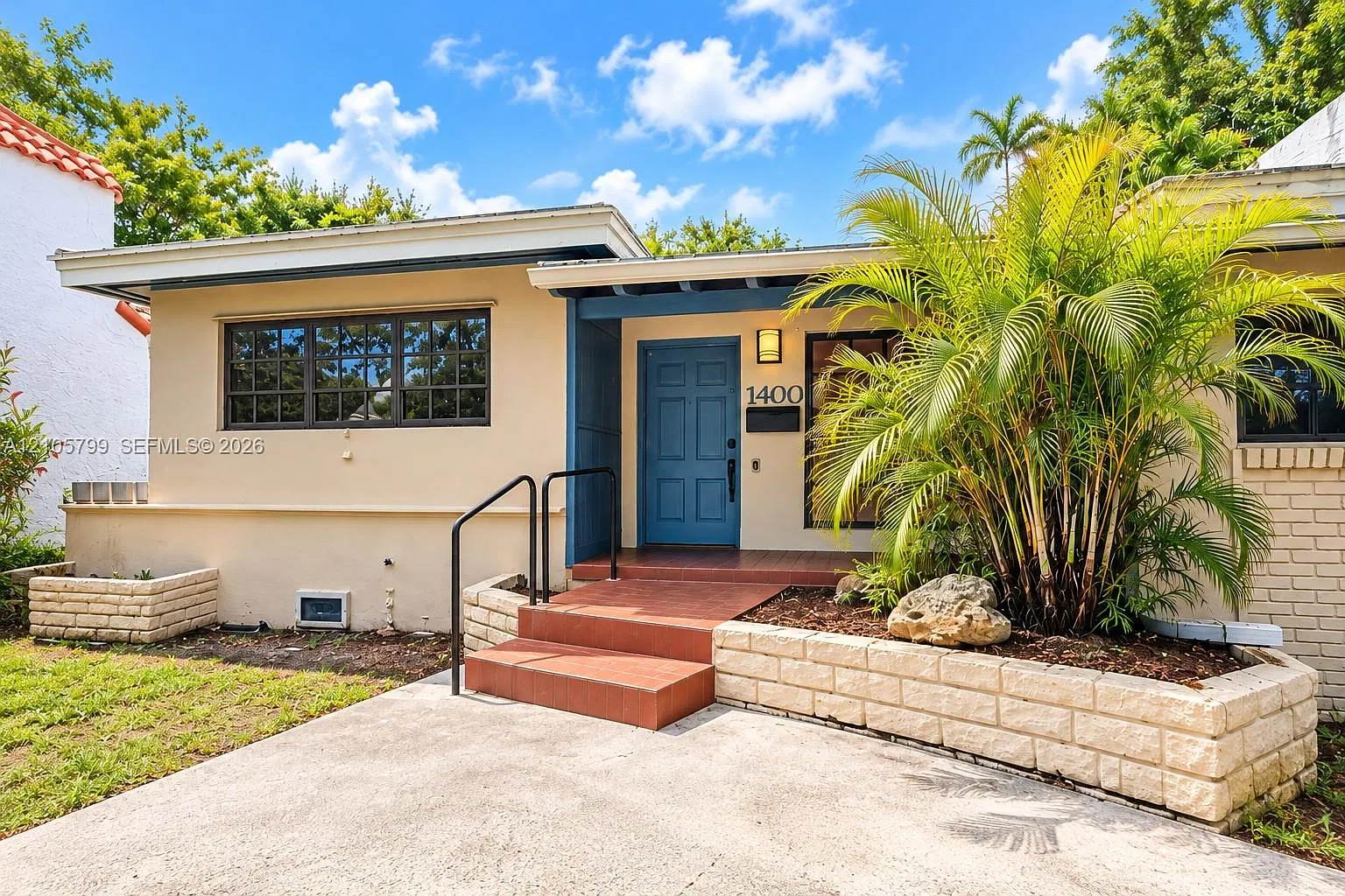Coral Gables Granada Sec — Photo 1