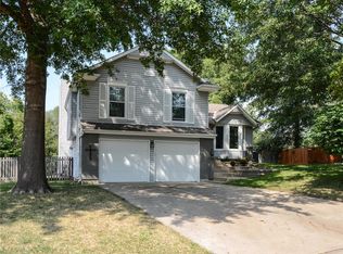 9510 W 47th Ter, Merriam, KS 66203