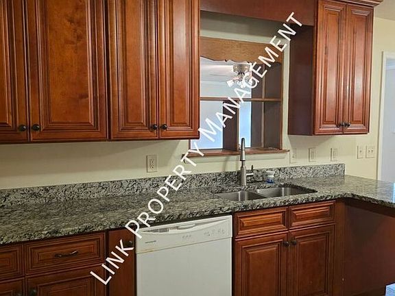 3rd image of 5407 Winniespan Rd
