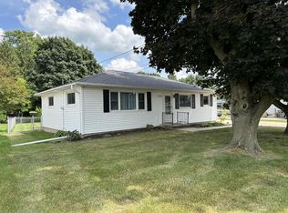 1303 N 2nd St, Watertown, WI 53098