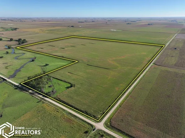 3400 Valley Ave, Lohrville, IA 51453