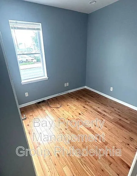 5578 Ludlow St #1 — Photo 5