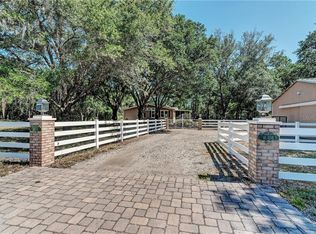 23001 Taylor Dr, Bradenton, FL 34211