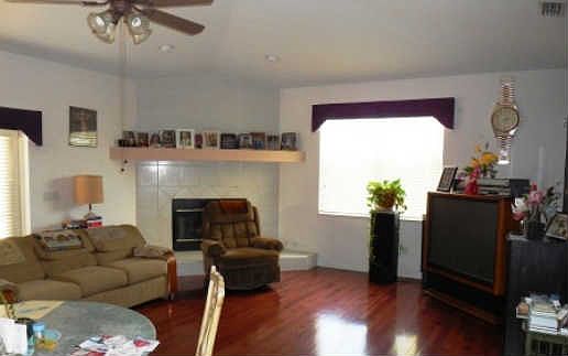 5th image of 6 Meadowlake Cir N