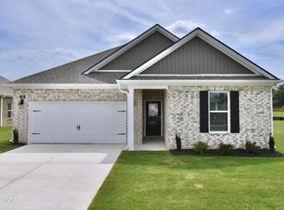 107 Gateway Dr, Jackson, TN 38305