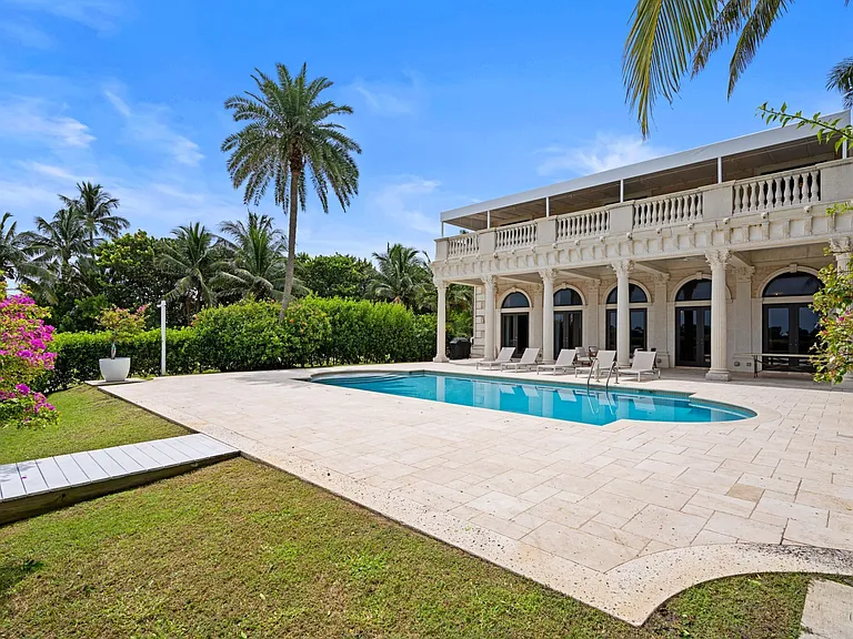 3240 N Flagler Dr — Photo 46