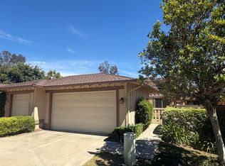 8665 Circle R Valley Ln, Escondido, CA 92026