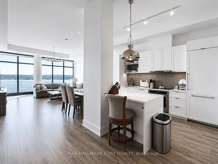 185 Dunlop St E #Penthouse 04 — Photo 12