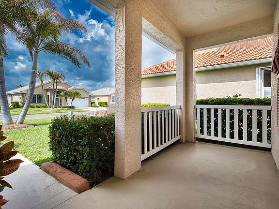 5th image of 848 NW Sorrento Lane