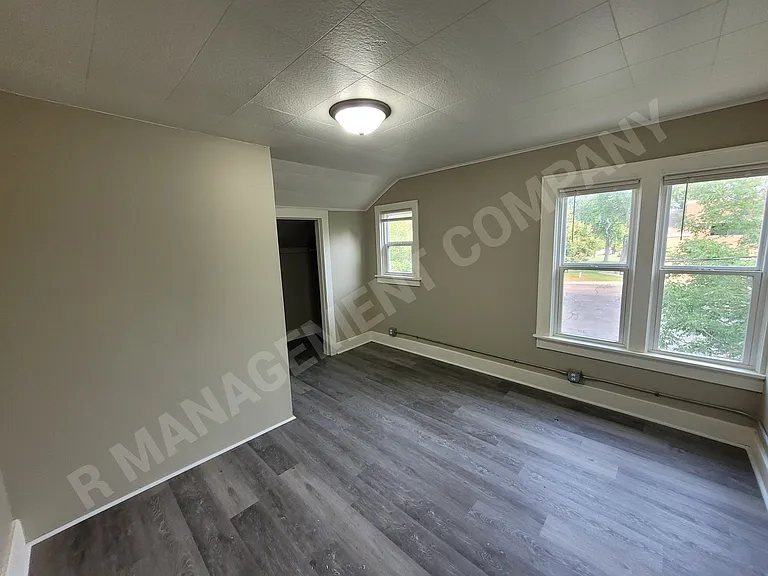 1547 Water St #1547 WATER ST — Photo 11