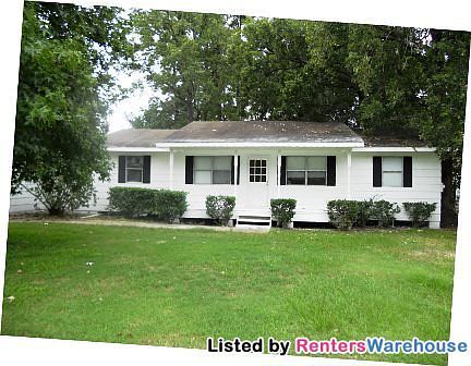 1st image of 1719 Lakeville Dr