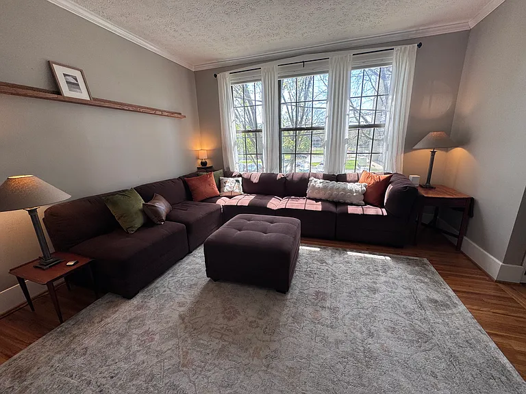 1711 18th Ave S #B1 — Photo 1