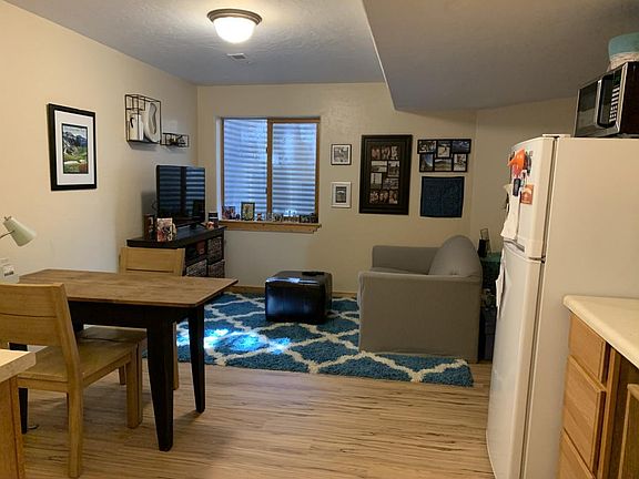 Great Room with furniture from prior renter.