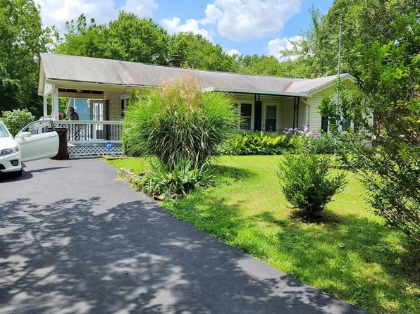2309 Rolling Acres Dr, Amelia, OH 45102