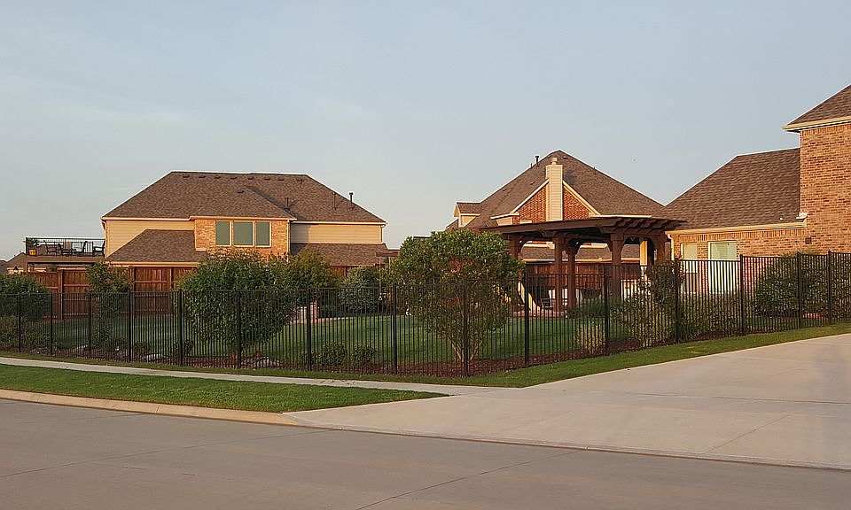 1st image of 6196 Sophora Ln