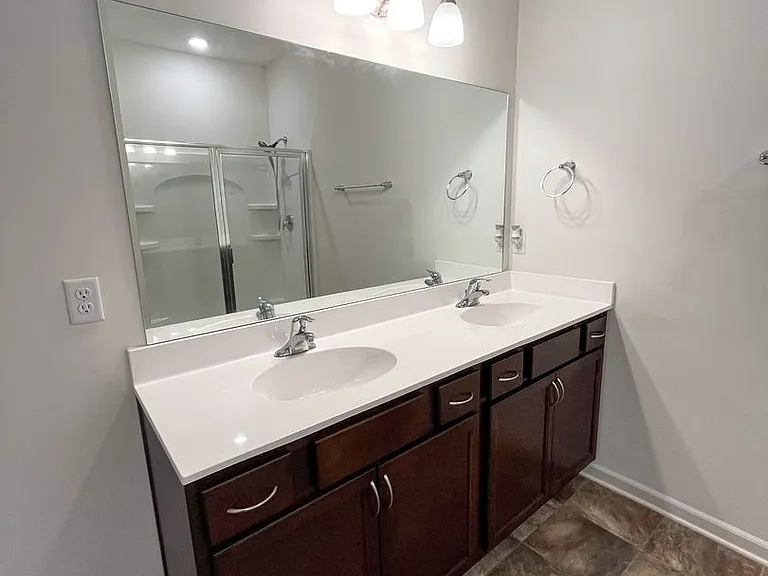 178 Stephanie — Photo 10
