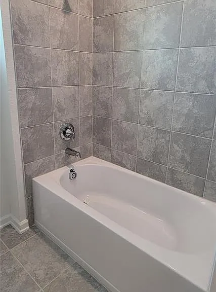 2587 Runners Cir — Photo 18