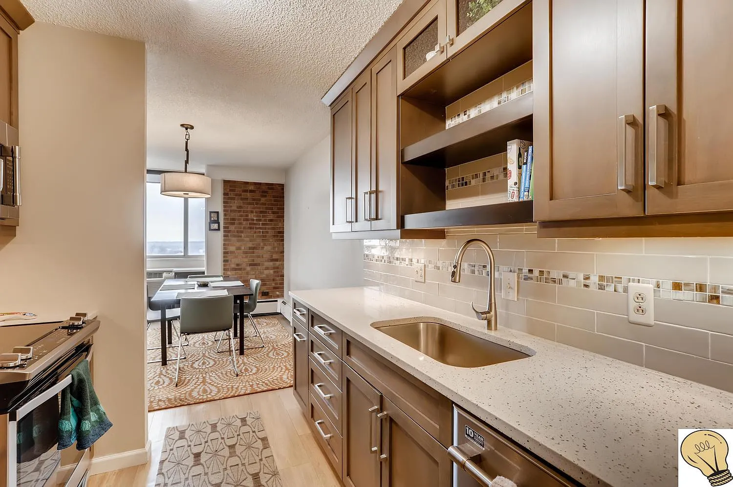 1 bed, 720 sqft, $1,800 — Photo 4