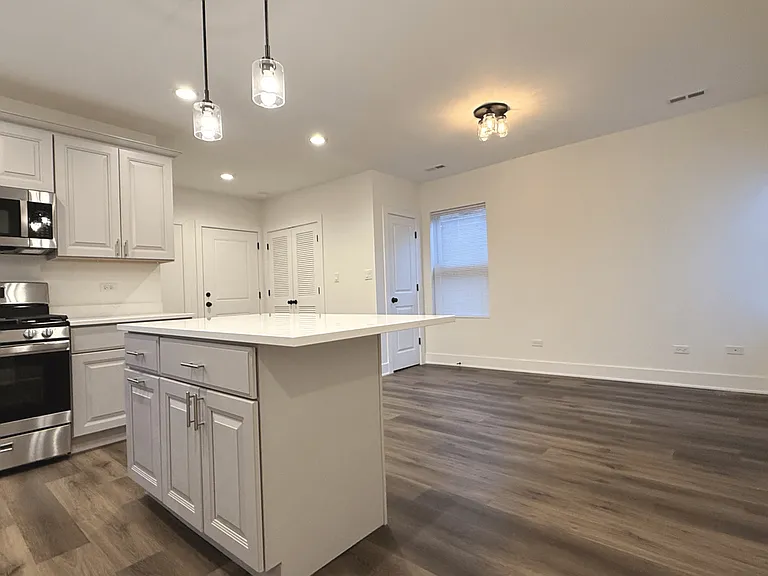 114 Stephen St #1 — Photo 6