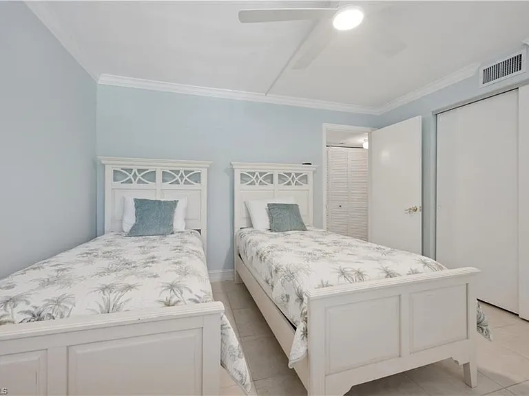 1083 Forest Lakes Dr #209 — Photo 24