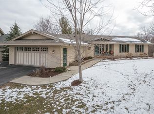 7361 Longview Cir, Chanhassen, MN 55317