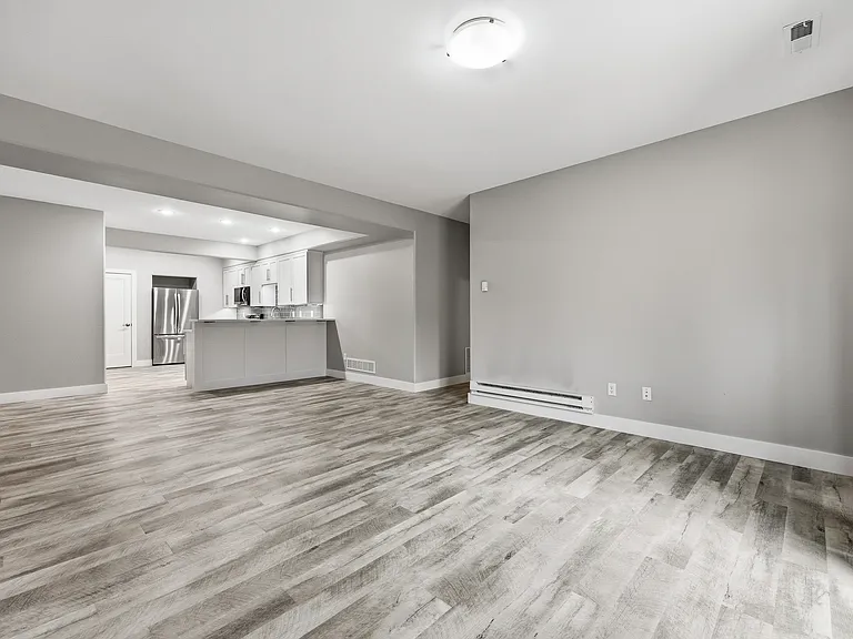 24 Holiday Ridge Ln — Photo 6