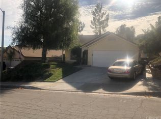 28716 Meadowgrass Dr, Castaic, CA 91384