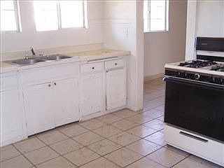 4th image of 4621 E Iowa Ave