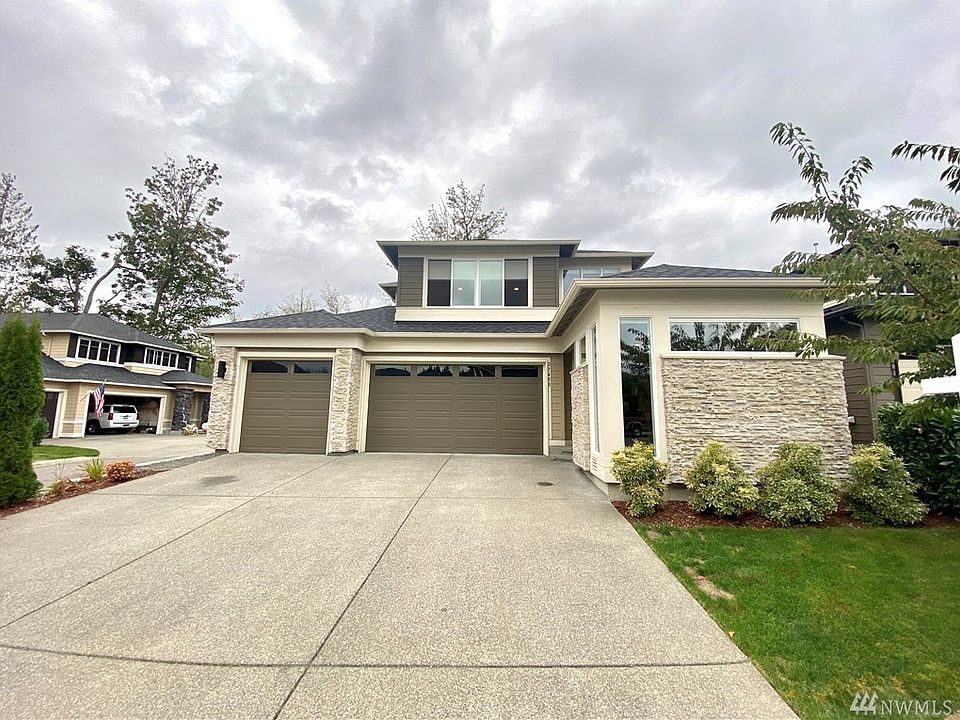 1st image of 27400 243rd Pl SE