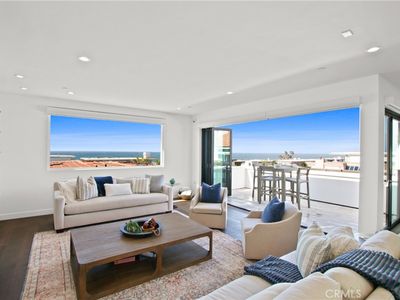2215 Bayview Dr, Manhattan Beach, CA, 90266