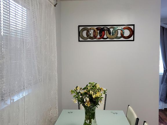 4th image of 6428 W Gunnison St #Basement