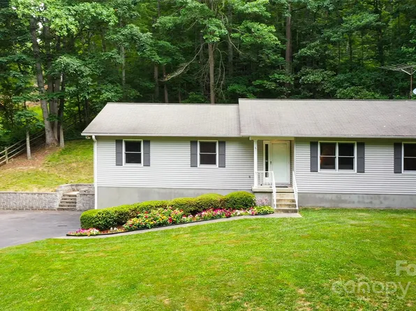 28 Hidden Brook Ln #45, Asheville, NC 28806