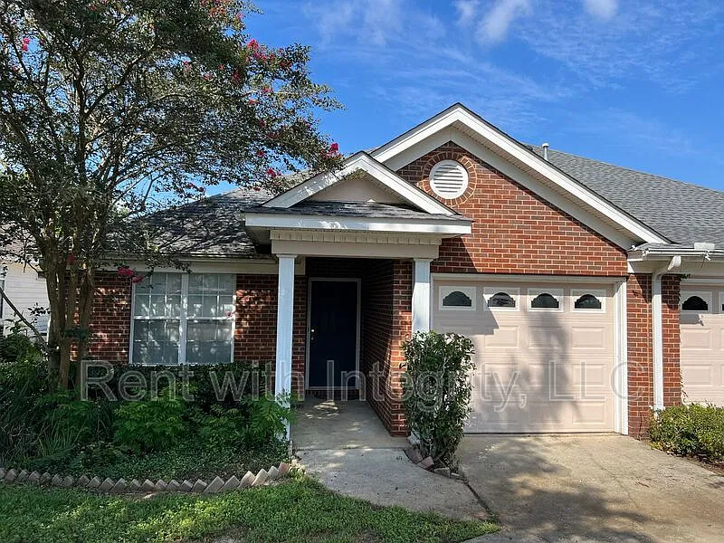 1060 Kingdom Dr