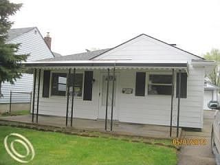 1st image of 5688 Campbell St
