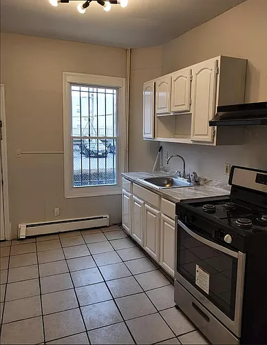86 Wilson Pl #1 Photo 1