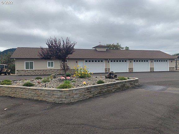 5th image of 610 Grouse Butte Ln
