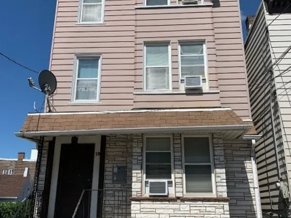 19 John St, Kearny Town, NJ 07032