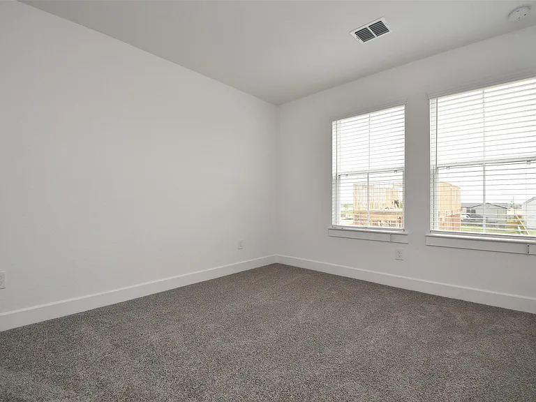 2209 Via Laura Ln — Photo 37