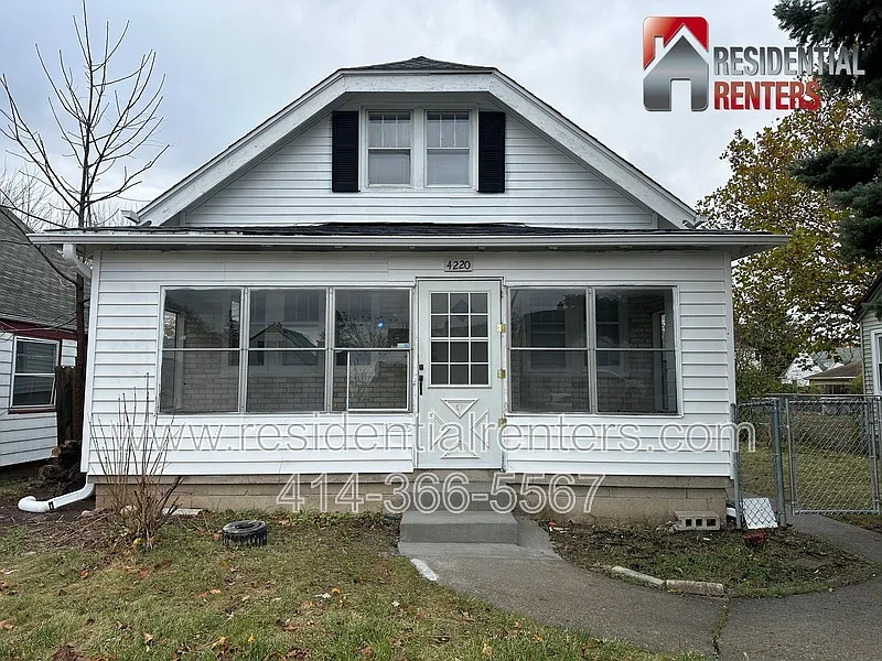 3 bed, 1.5 bath, 1190 sqft, $1,550 — Photo 2