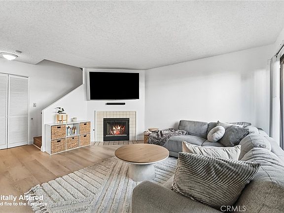 3rd image of 803 E Victoria St Unit 117