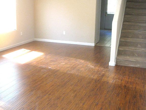 3rd image of 2832 C St