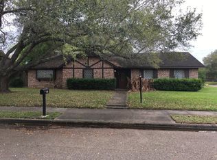 601 Linwood Dr, Victoria, TX 77901