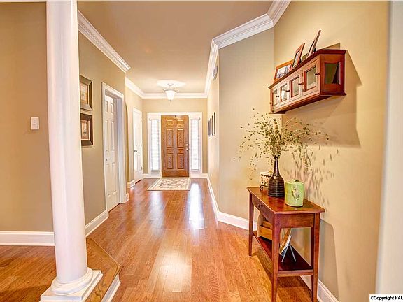 3rd image of 202 Blackwood Dr