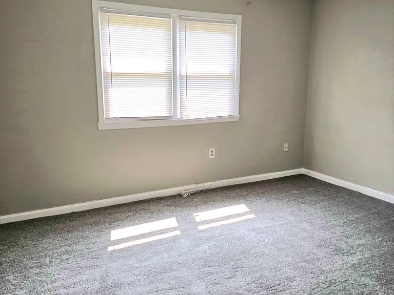8313 Gibbons Dr — Photo 12
