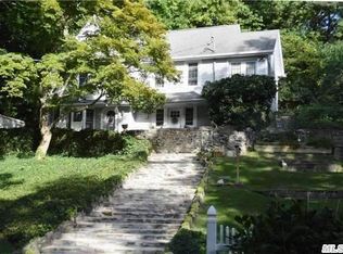 55 Woodhull Landing Road, Sound Beach, NY 11789