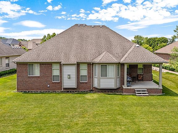 2nd image of 43788 Mallard Ln