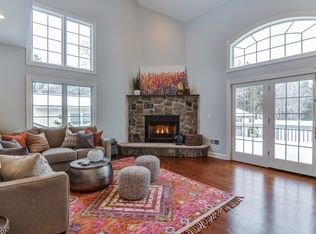 4 Andrews Pl, Pompton Plains, NJ 07444