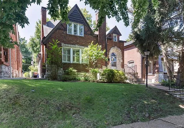 4108 Alma Ave photo 1
